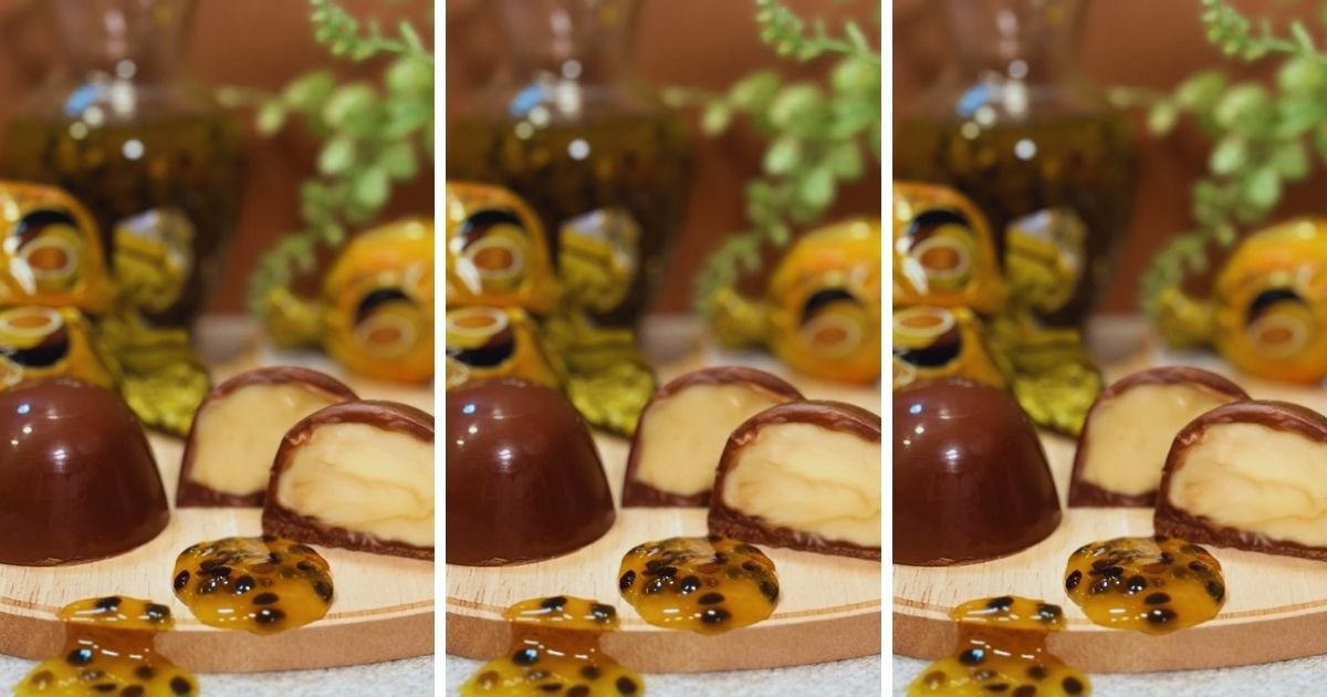 bombón de chocolate relleno de brigadeiro de maracuyá